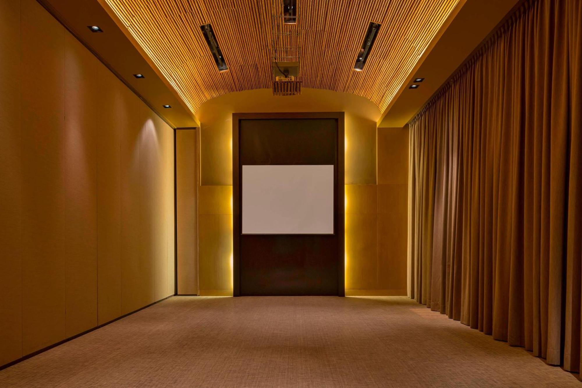 Hotel Paracas, A Luxury Collection Resort, Paracas Exterior photo The interior of the 100-seat screening room